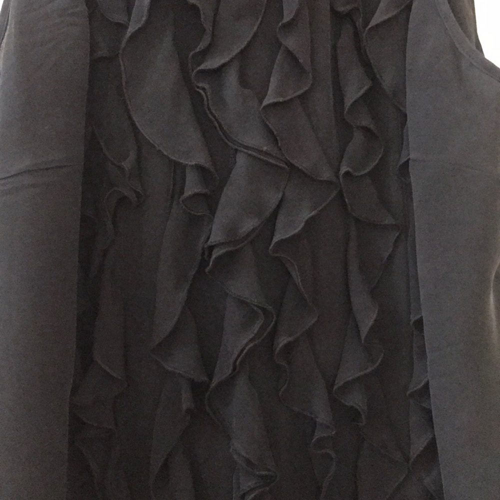 i.e. Black Frilly Top - Picture 3 of 4